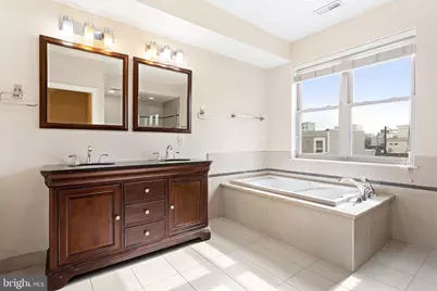 1724 Manton Street, Philadelphia, PA 19146 - Photo 14