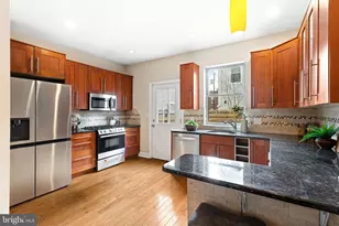 1724 Manton St, Philadelphia, PA 19146 - Photo 6