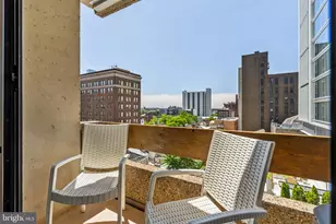 1326 Spruce St, Philadelphia, PA 19107 - Photo 10