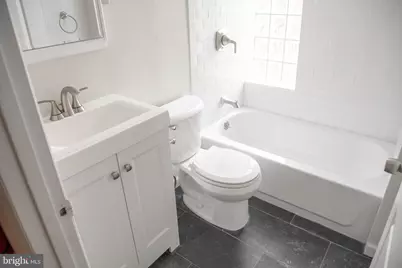 767 S 15th Street, Philadelphia, PA 19146 - Photo 34