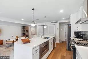 724 N 19th St, Philadelphia, PA 19130 - Photo 8