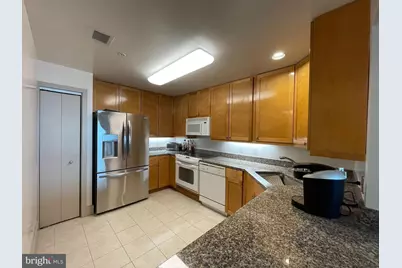 717 S Chris Columbus Boulevard #903, Philadelphia, PA 19147 - Photo 8