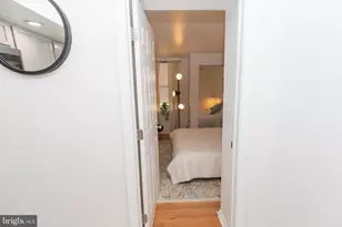 1915 Pemberton St, Philadelphia, PA 19146 - Photo 12