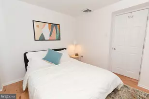 1915 Pemberton St, Philadelphia, PA 19146 - Photo 14