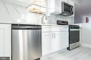 3033 Coral St, Philadelphia, PA 19134 - Photo 12