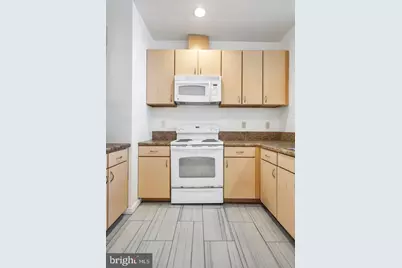 111 N 9th Street #707, Philadelphia, PA 19107 - Photo 2