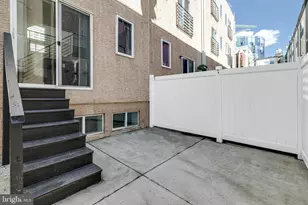 220 W George St, Philadelphia, PA 19123 - Photo 52