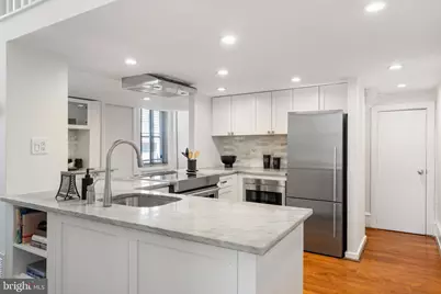 1035 Spruce Street #102, Philadelphia, PA 19107 - Photo 22