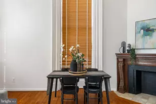 1035 Spruce St, Philadelphia, PA 19107 - Photo 32