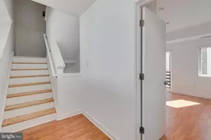 228 W George St, Philadelphia, PA 19123 - Photo 12