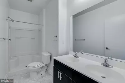 228 W George Street #212, Philadelphia, PA 19123 - Photo 16