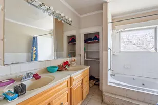 1601 S 60th St, Philadelphia, PA 19142 - Photo 16