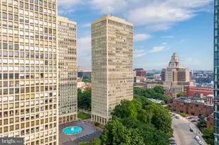 210 Locust St, Philadelphia, PA 19106 - Photo 16