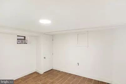 317 W Clarkson Avenue, Philadelphia, PA 19120 - Photo 4