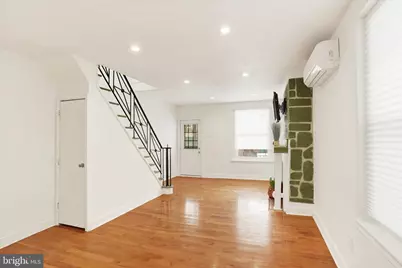 317 W Clarkson Avenue, Philadelphia, PA 19120 - Photo 2