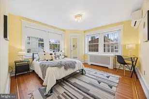 34 Hilltop Rd, Philadelphia, PA 19118 - Photo 18