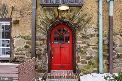 34 Hilltop Road, Philadelphia, PA 19118 - Photo 2