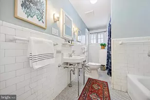 34 Hilltop Rd, Philadelphia, PA 19118 - Photo 26