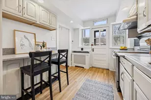 34 Hilltop Rd, Philadelphia, PA 19118 - Photo 16