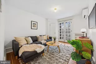 34 Hilltop Rd, Philadelphia, PA 19118 - Photo 20