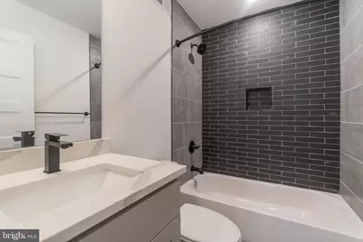 437 N 35th Street #C, Philadelphia, PA 19104 - Photo 6