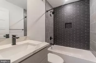 437 N 35th St, Philadelphia, PA 19104 - Photo 6