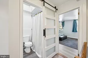 252 E Cheltenham Ave, Philadelphia, PA 19120 - Photo 16