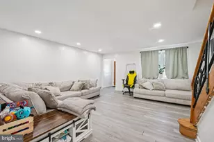 252 E Cheltenham Ave, Philadelphia, PA 19120 - Photo 4