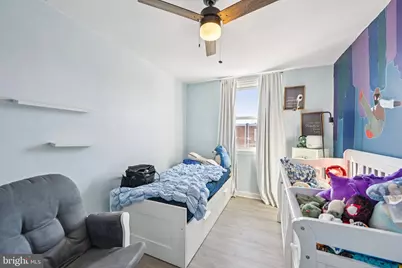 252 E Cheltenham Avenue, Philadelphia, PA 19120 - Photo 14