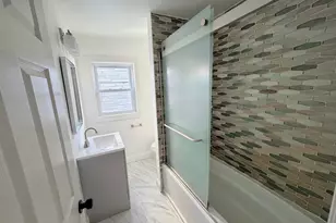 4905 Knorr St, Philadelphia, PA 19135 - Photo 6