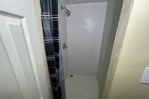 4300 Oakmont St, Philadelphia, PA 19136 - Photo 14