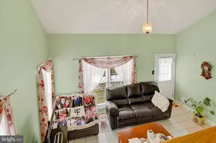 63 Marple Dr, Philadelphia, PA 19115 - Photo 18