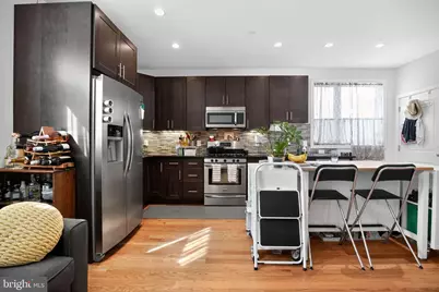 2555 Carpenter Street #C, Philadelphia, PA 19146 - Photo 4