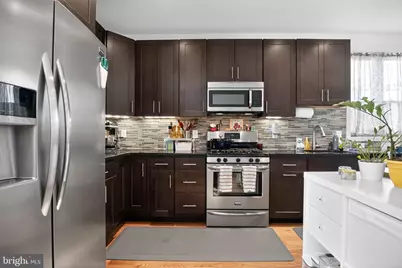 2555 Carpenter Street #C, Philadelphia, PA 19146 - Photo 6