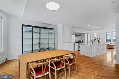 1213-15 Locust Street #B, Philadelphia, PA 19107 - Photo 14