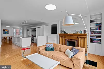 1213-15 Locust Street #B, Philadelphia, PA 19107 - Photo 8