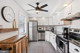 4552 Wilde St, Philadelphia, PA 19127 - Photo 12