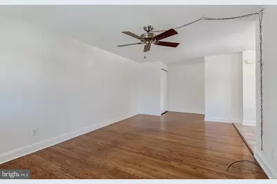 5448 Hermit Terrace #1ST FLOOR, Philadelphia, PA 19128 - Photo 4