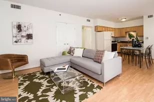 1030 N 2nd St, Philadelphia, PA 19123 - Photo 20