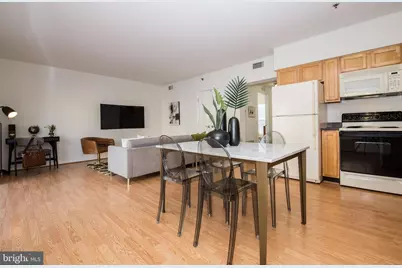 1030 N 2nd St #203, Philadelphia, PA 19123 - Photo 4