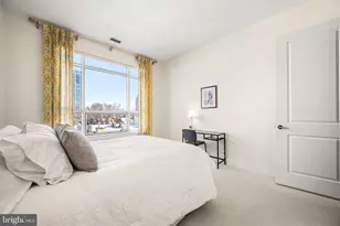 410 S Front St, Philadelphia, PA 19147 - Photo 32