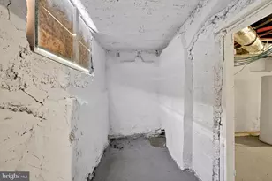 221 N Hobart St, Philadelphia, PA 19139 - Photo 30