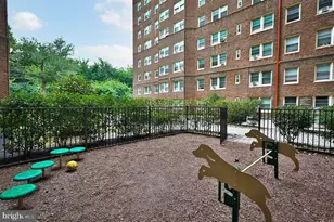 4247 Locust St, Philadelphia, PA 19104 - Photo 8