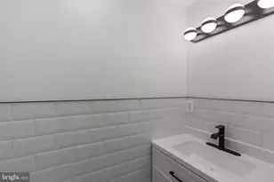 625 Winton St, Philadelphia, PA 19148 - Photo 8