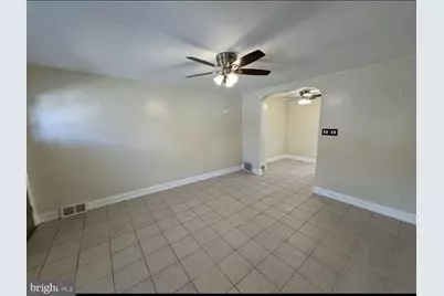 4560 Tampa St, Philadelphia, PA 19120 - Photo 2