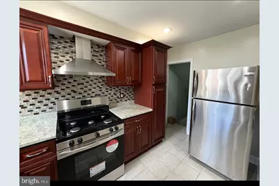 4560 Tampa St, Philadelphia, PA 19120 - Photo 8