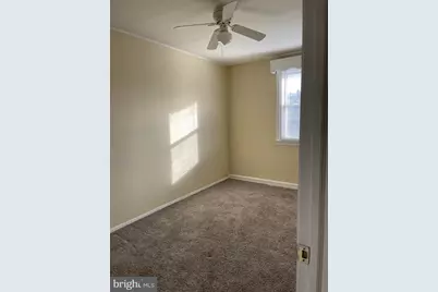 222 W Colonial Street, Philadelphia, PA 19126 - Photo 10