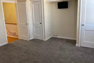 222 W Colonial St, Philadelphia, PA 19126 - Photo 8