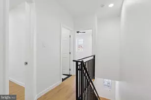 3110 Tasker St, Philadelphia, PA 19145 - Photo 18