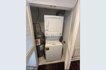 1635 W Girard Avenue #3R, Philadelphia, PA 19130 - Photo 6
